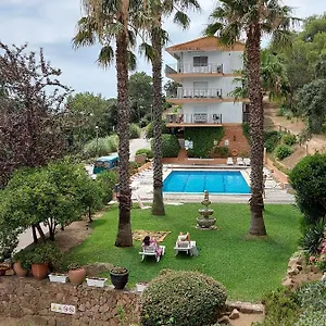 apartamento-muy-tranquilo-con-piscina.topcostabravahotels.com/